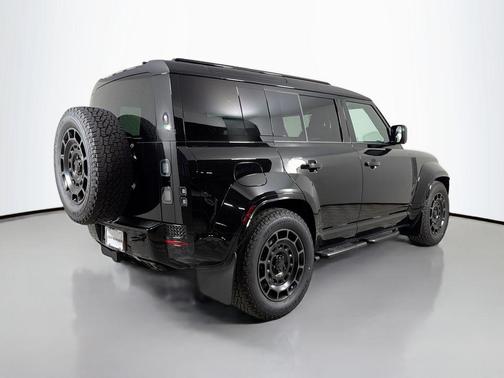 Narvik Black 2026 Land Rover Defender P635 OCTA Black
