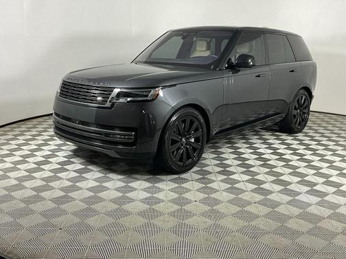 2023 Land Rover Range Rover P530 SE