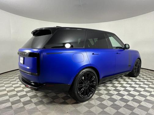 2026 Land Rover Range Rover P400 SE