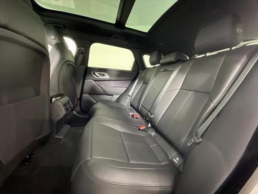 2026 Land Rover Range Rover Velar P400 Dynamic SE