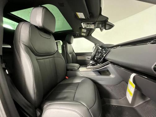 2025 Land Rover Range Rover Sport P360 S