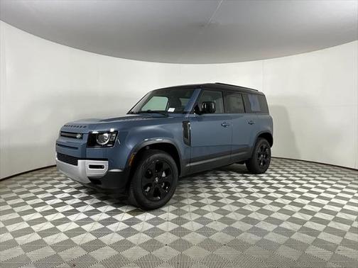 2025 Land Rover Defender 110 P400 S