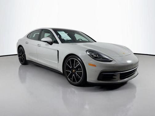 Chalk 2020 Porsche Panamera 4