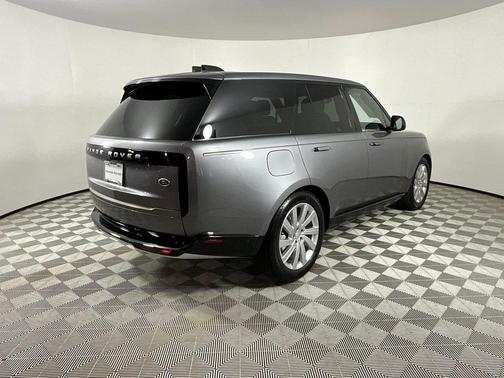 2023 Land Rover Range Rover P400 SE