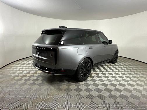 2023 Land Rover Range Rover P400 SE