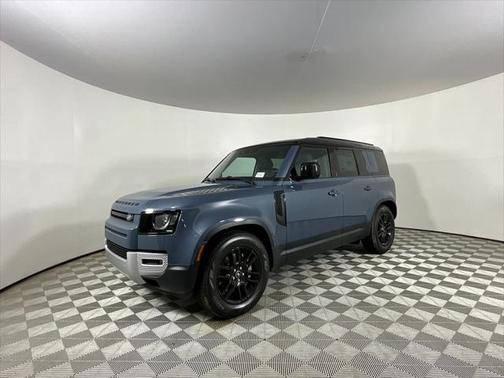 2025 Land Rover Defender 110 P300
