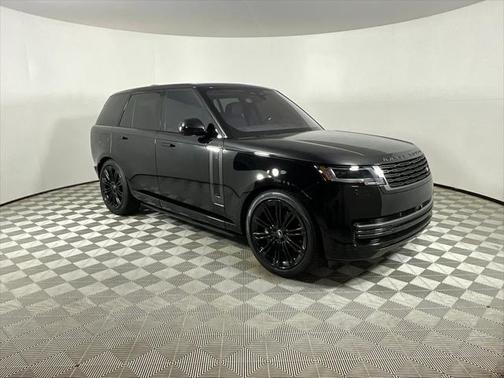 2023 Land Rover Range Rover P530 SE