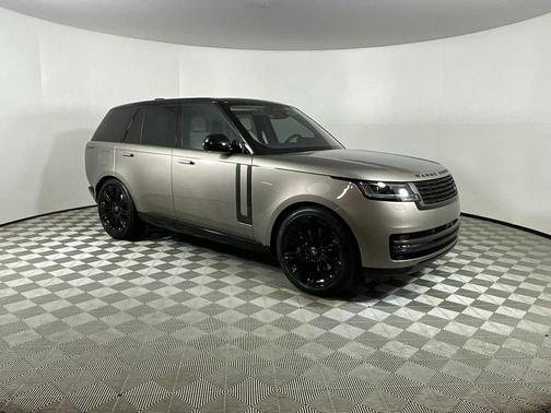 2023 Land Rover Range Rover P530 SE