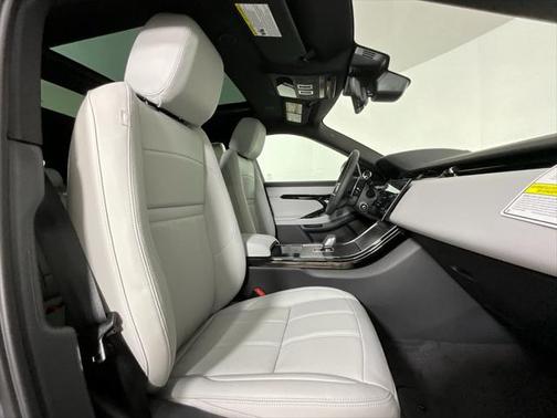 2026 Land Rover Range Rover Evoque Core S