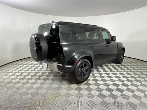 2023 Land Rover Defender 110 S