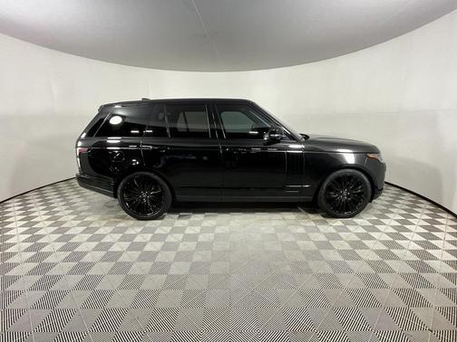 2022 Land Rover Range Rover P525 Westminster