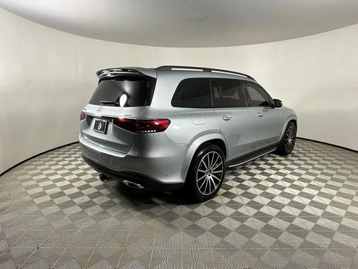 2023 Mercedes-Benz GLS 450 4MATIC