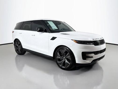 Fuji White 2024 Land Rover Range Rover Sport SE
