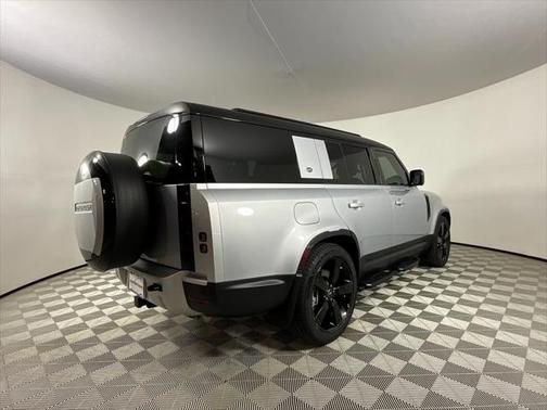 2024 Land Rover Defender 130 P400 S