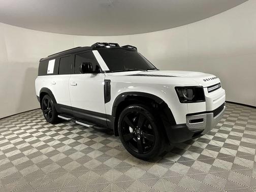 2024 Land Rover Defender 130 P400 S