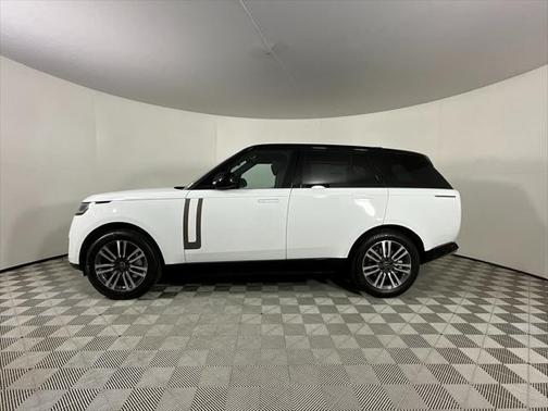 2025 Land Rover Range Rover P530 SE
