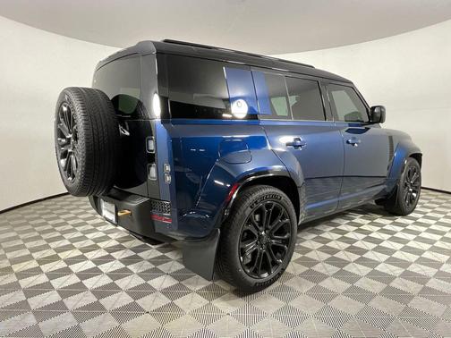 Sargasso Blue Premium Metallic 2026 Land Rover Defender 110 V8
