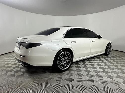 2023 Mercedes-Benz S-Class 4MATIC