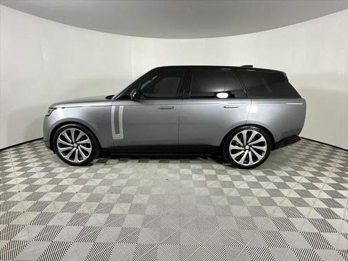 2025 Land Rover Range Rover P530 Autobiography