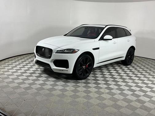 2018 Jaguar F-PACE S