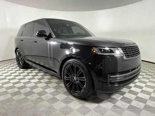 2025 Land Rover Range Rover P530 SE