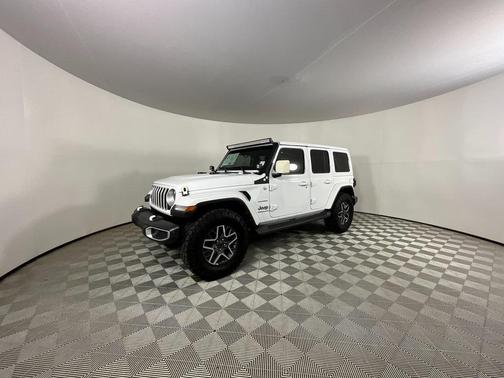 2024 Jeep Wrangler 4-Door Sahara 4x4