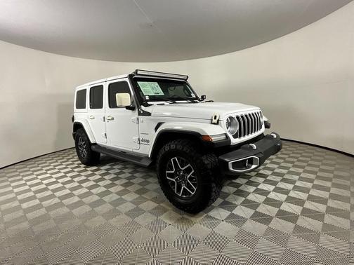 2024 Jeep Wrangler 4-Door Sahara 4x4
