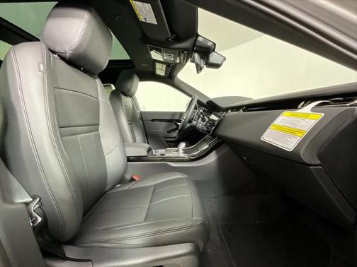 2026 Land Rover Range Rover Evoque Dynamic SE