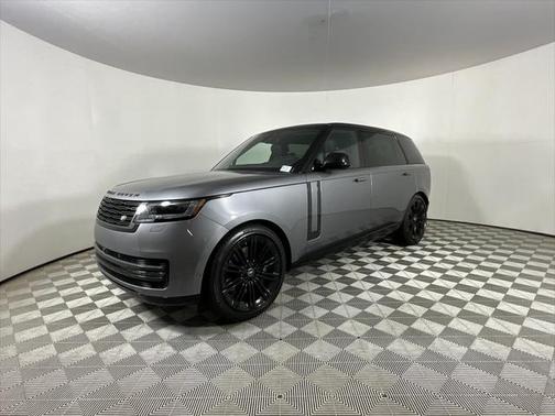 2025 Land Rover Range Rover P530 SE 7 Seat