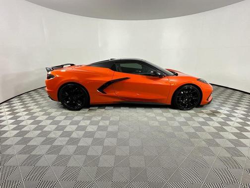 2020 Chevrolet Corvette Stingray w/2LT