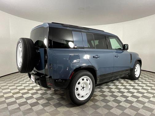 Tasman Blue Metallic 2026 Land Rover Defender P400 X-Dynamic SE
