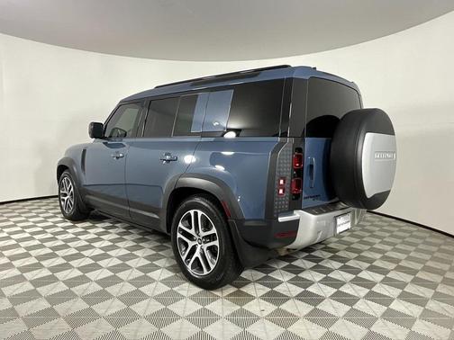 2020 Land Rover Defender 110 HSE