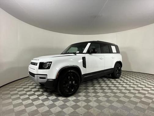 2025 Land Rover Defender 110 P400 S