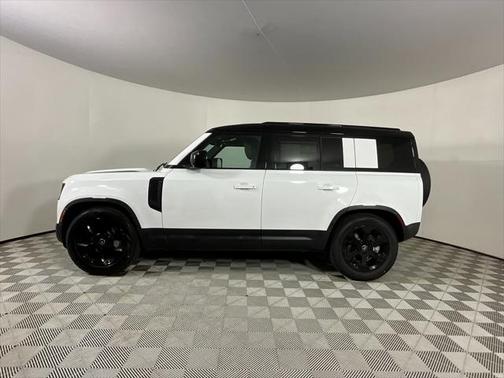 2025 Land Rover Defender 110 P400 S