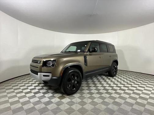2025 Land Rover Defender 110 P400 S