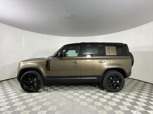 2025 Land Rover Defender 110 P400 S