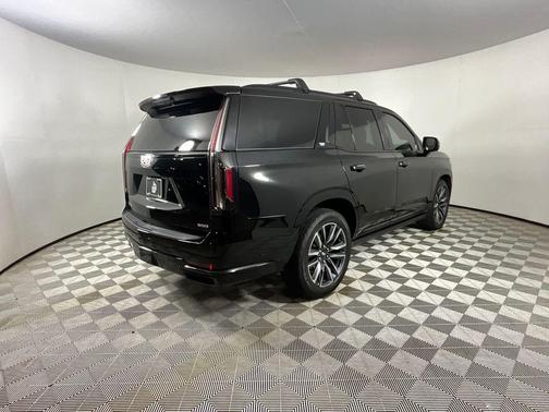 2022 Cadillac Escalade Sport Platinum