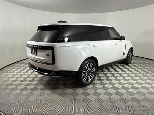 2022 Land Rover Range Rover P400 SE