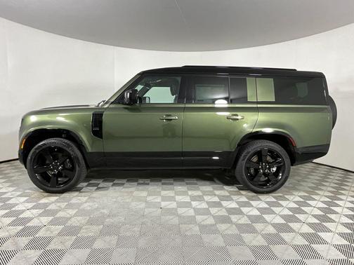 Woolstone Green Metallic 2026 Land Rover Defender X-Dynamic SE