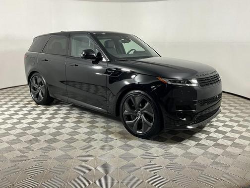 2025 Land Rover Range Rover Sport SE