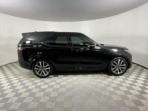 2024 Land Rover Discovery P360 Dynamic SE