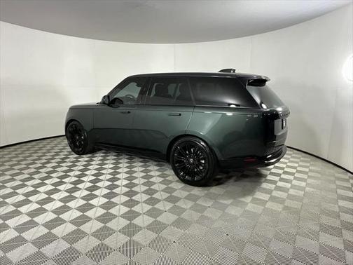 2023 Land Rover Range Rover P400 SE