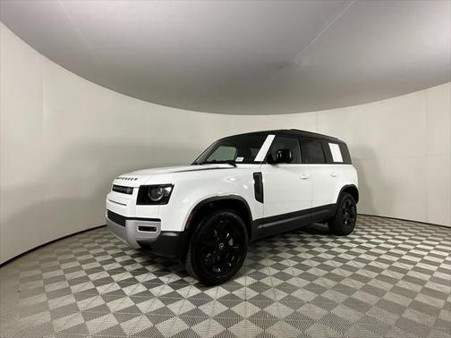2025 Land Rover Defender 110 P400 S