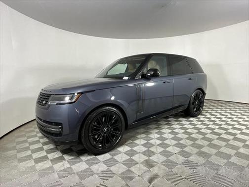 2025 Land Rover Range Rover P400 SE