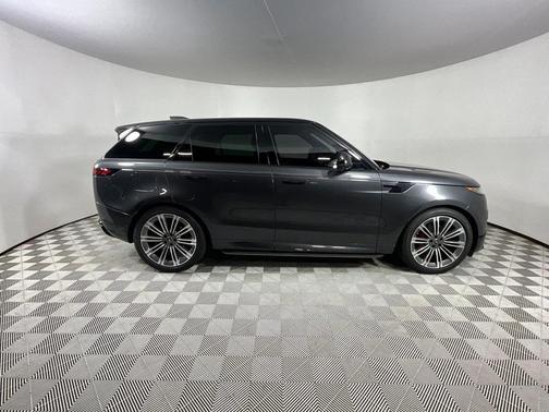 2023 Land Rover Range Rover Sport SE