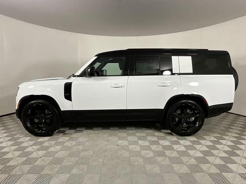 Fuji White 2026 Land Rover Defender X-Dynamic SE