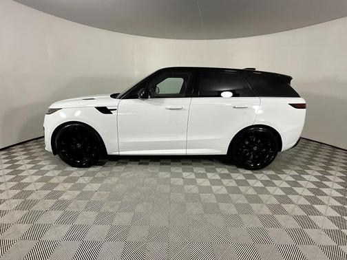 2023 Land Rover Range Rover Sport SE