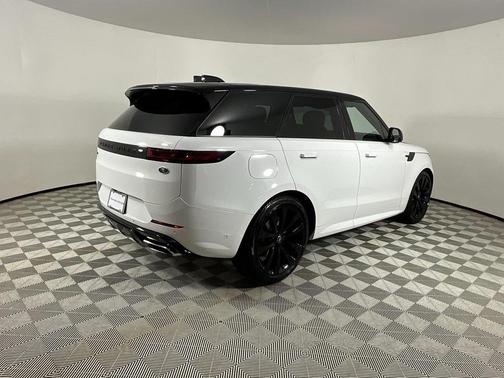 2023 Land Rover Range Rover Sport SE