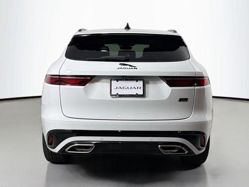 Fuji White 2026 Jaguar F-PACE R-Dynamic S P400 AWD Automatic