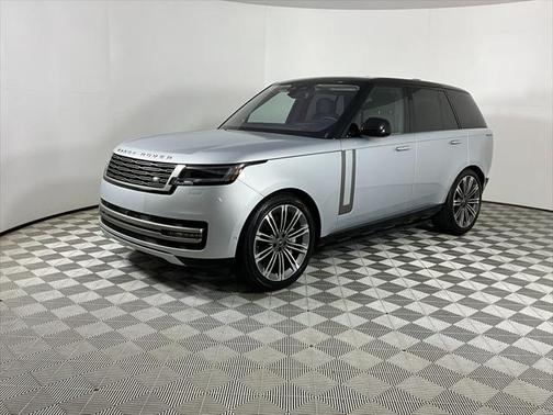 2023 Land Rover Range Rover P530 SE